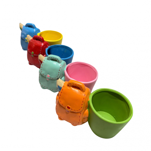 Vase din teracotă – design geantă școlară și scuter, mix culori